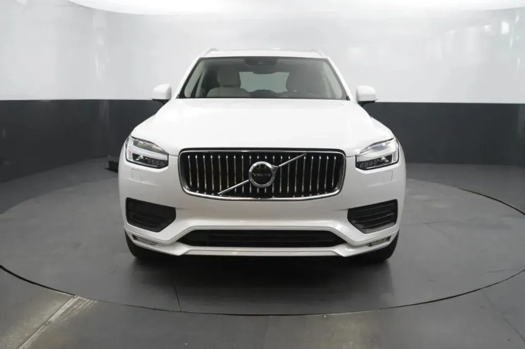 Volvo XC90 photo 6