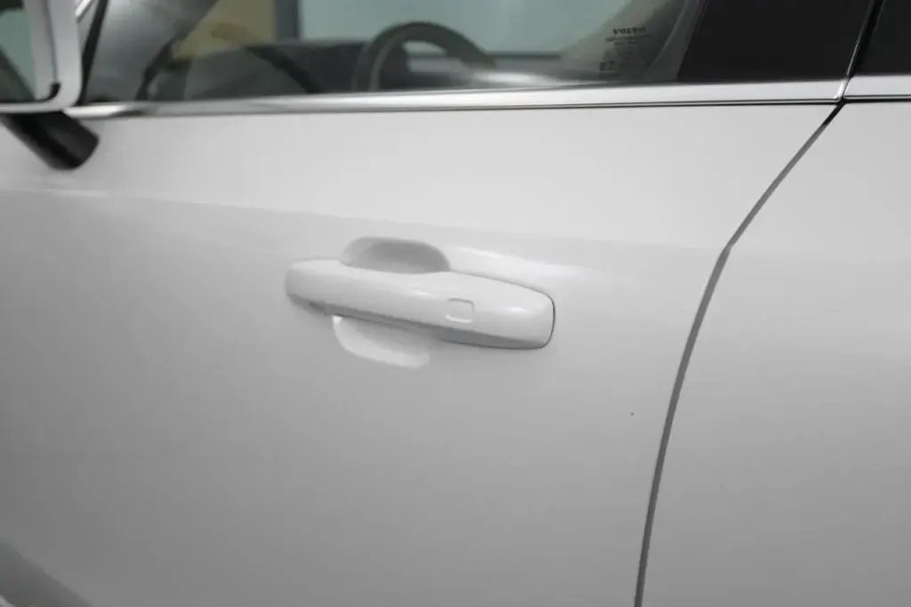 Volvo XC90 photo 13