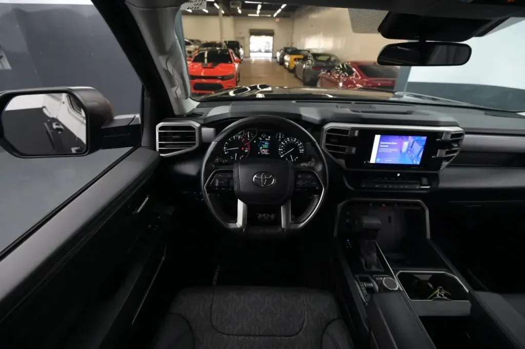 Toyota Tundra photo 38