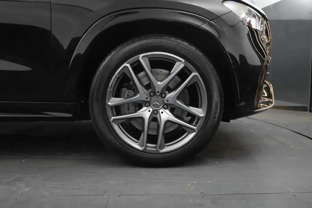 Mercedes-Benz GLE photo 23