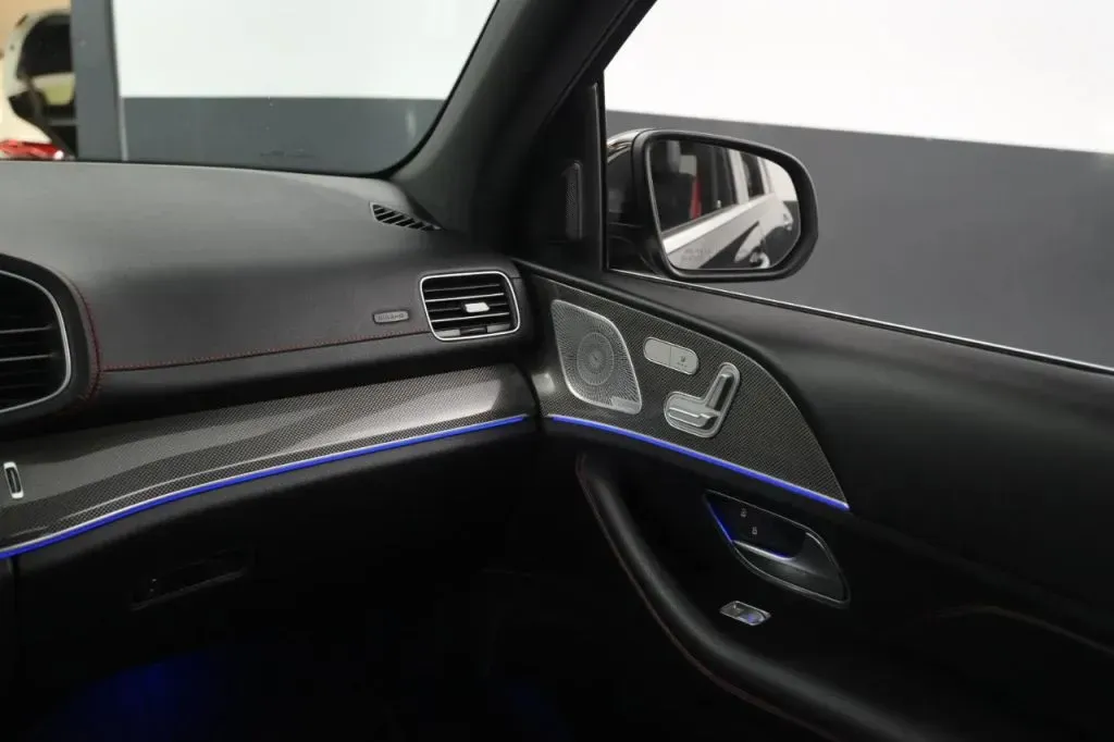 Mercedes-Benz GLE photo 27