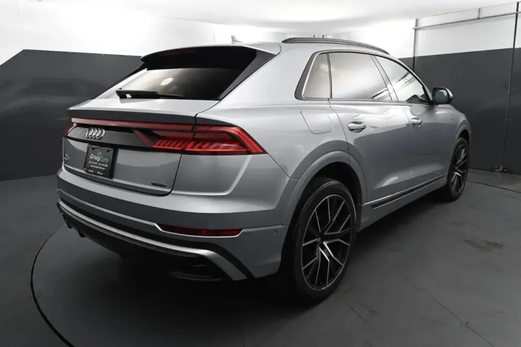 Audi Q8 photo 5