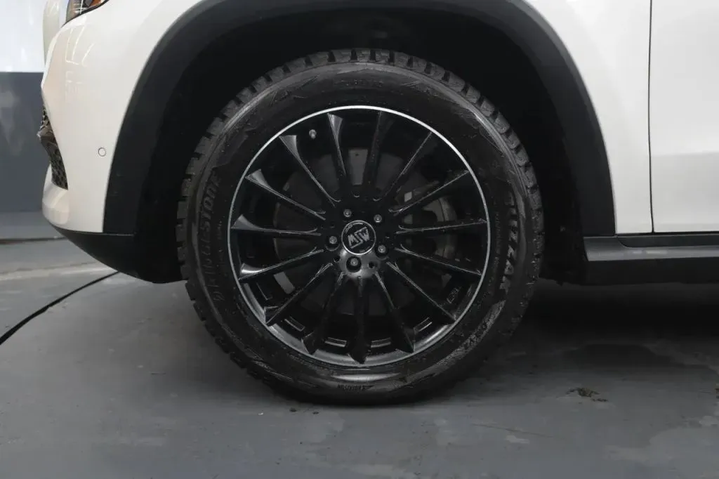 2021 Mercedes-Benz GLS GLS450 - Photo 12