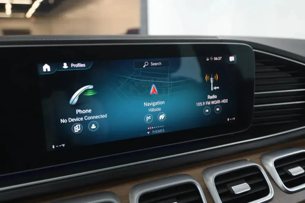 2021 Mercedes-Benz GLS GLS450 - Photo 32