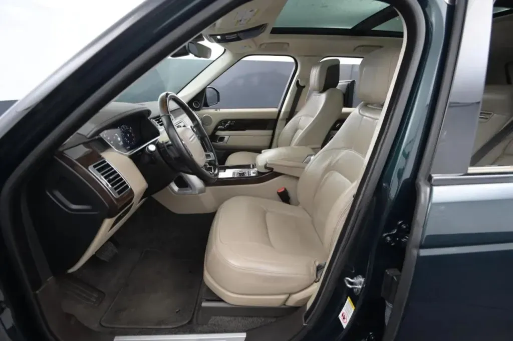 Land Rover Range Rover photo 39