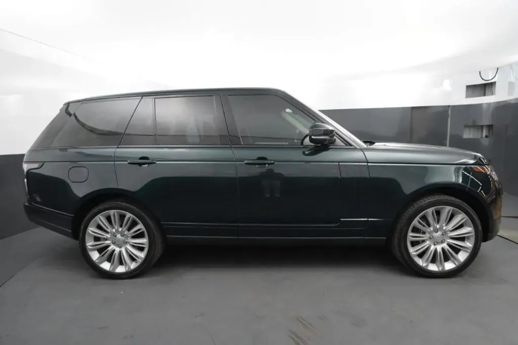 Land Rover Range Rover photo 6