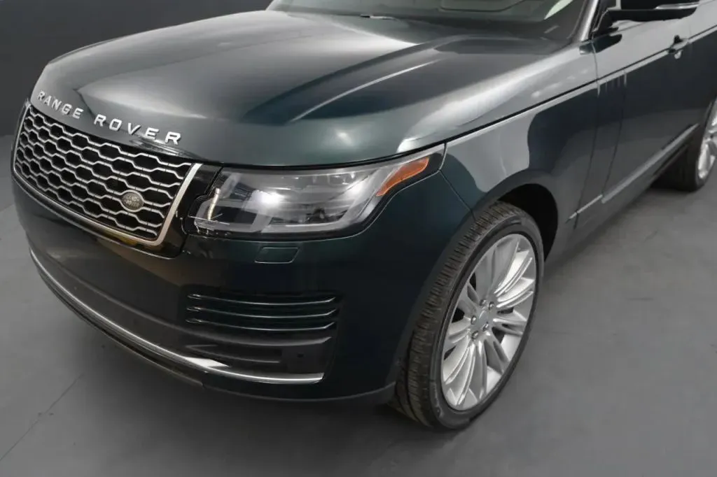 Land Rover Range Rover photo 9