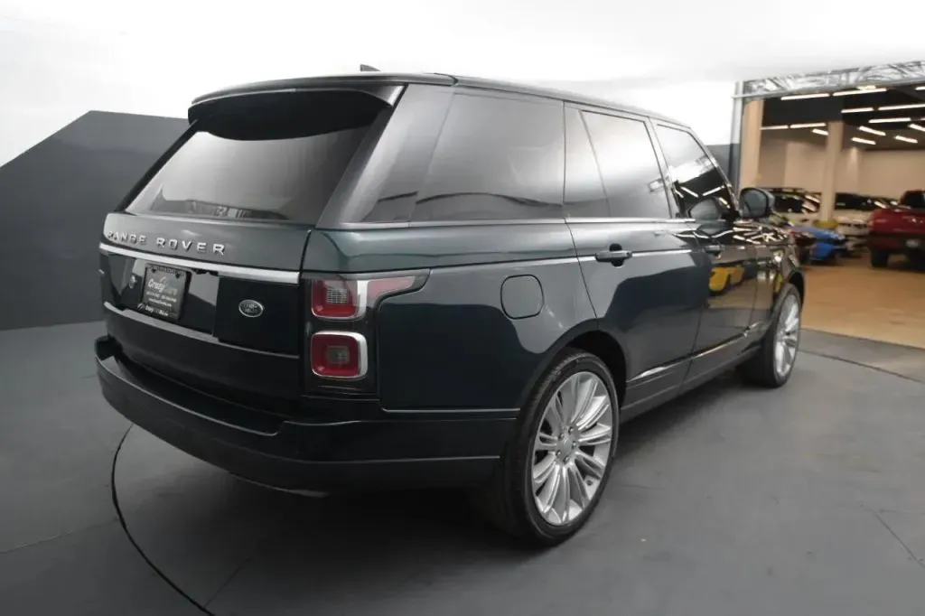 Land Rover Range Rover photo 5