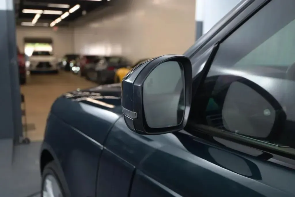 Land Rover Range Rover photo 13