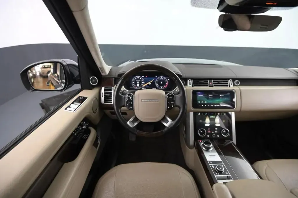 Land Rover Range Rover photo 36