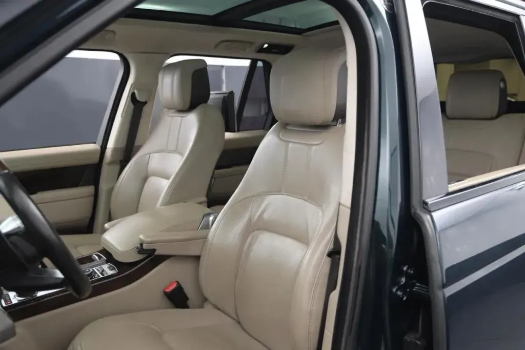 Land Rover Range Rover photo 43