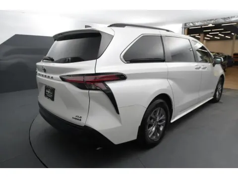 More photos of 2021 Toyota Sienna XLE Minivan 4D at Crazy Cars Hillside, NJ