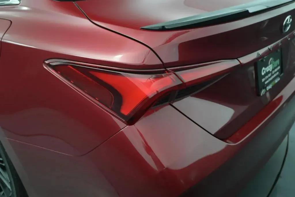 Toyota Avalon photo 18