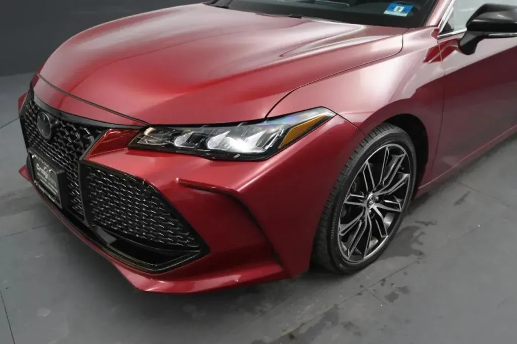 Toyota Avalon photo 10