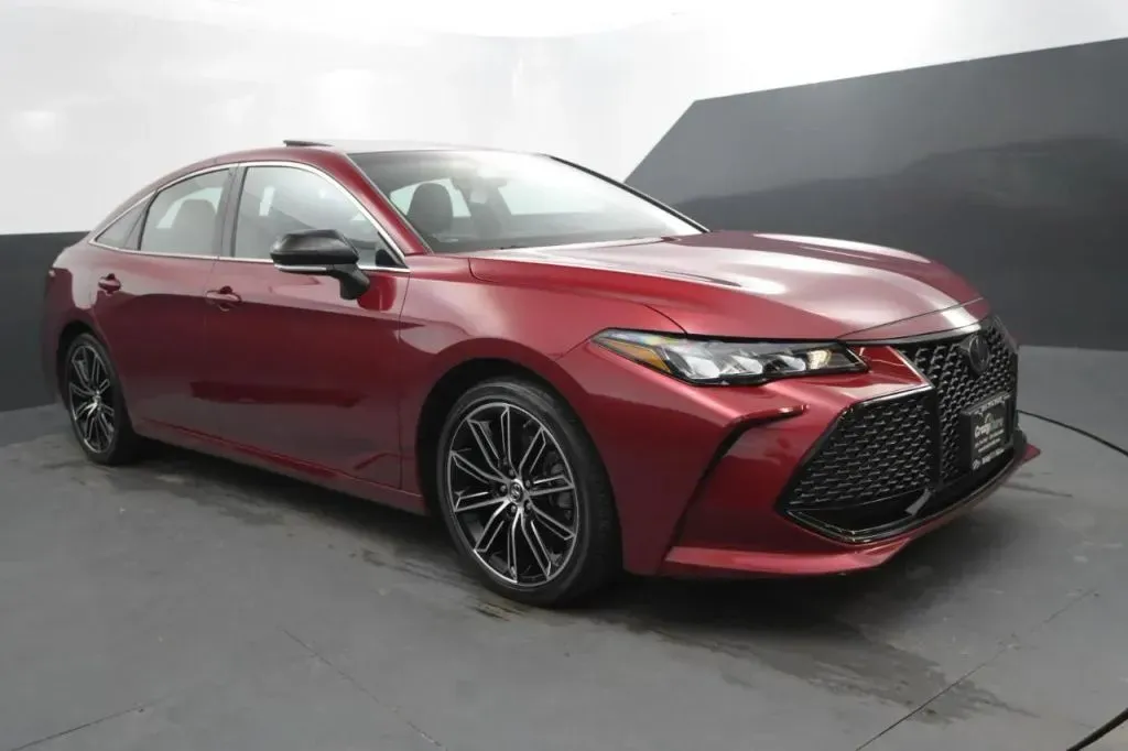 Toyota Avalon photo 7