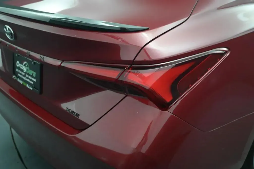 Toyota Avalon photo 19