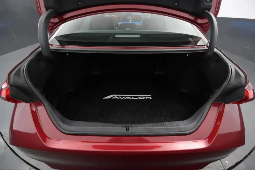 Toyota Avalon photo 48