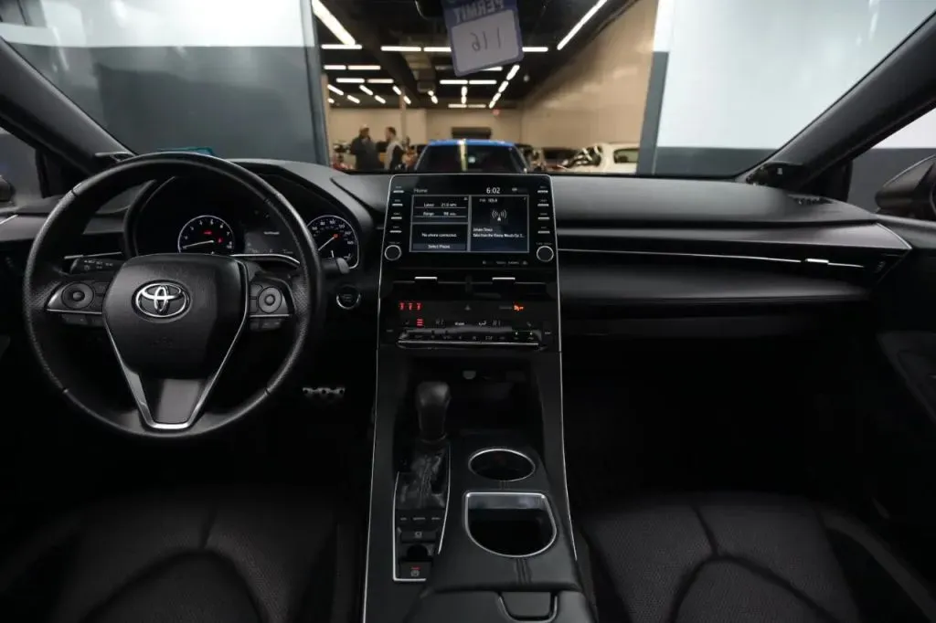 Toyota Avalon photo 22