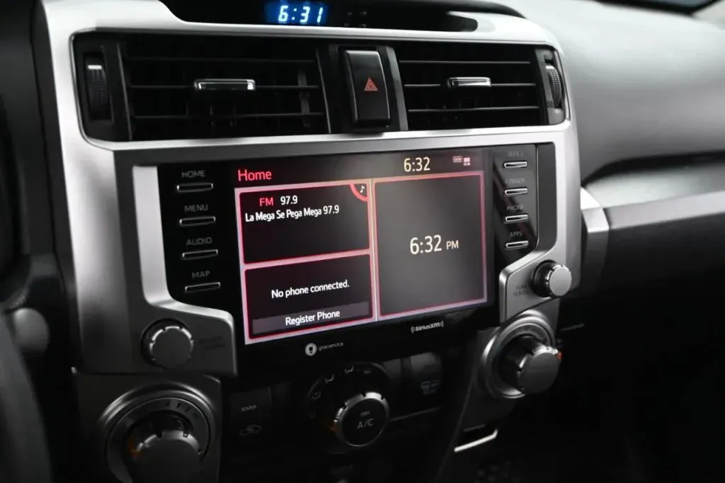 Toyota 4Runner photo 32