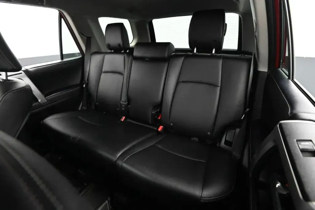 Toyota 4Runner photo 41