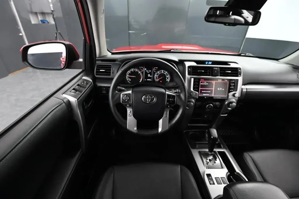 Toyota 4Runner photo 27