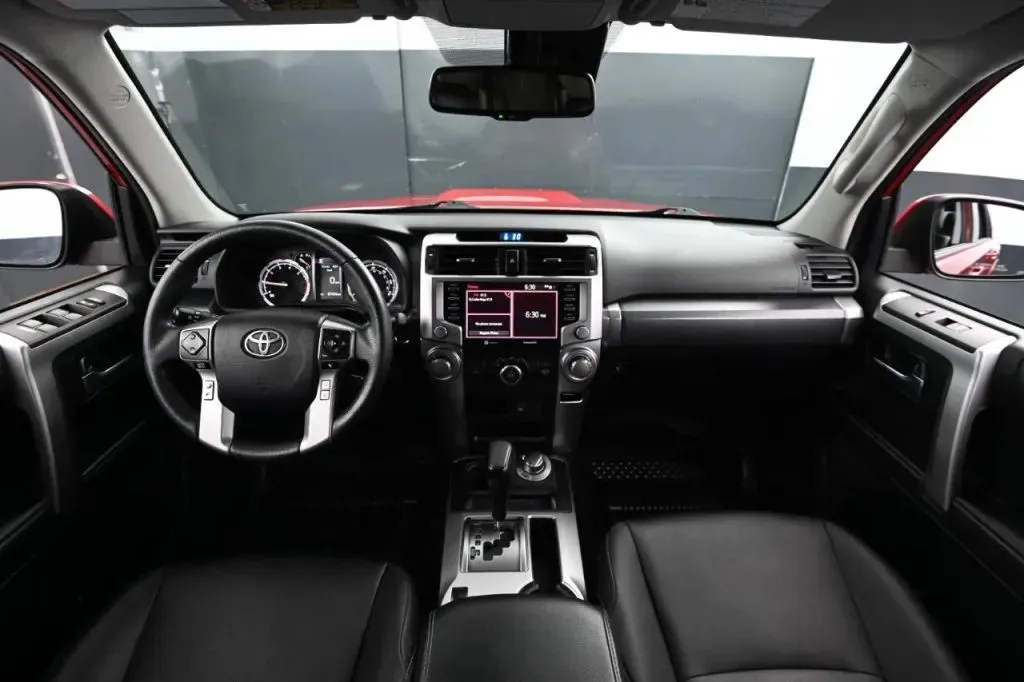Toyota 4Runner photo 20