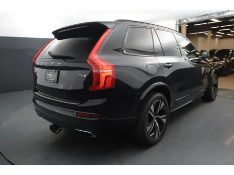 More photos of 2020 Volvo XC90 T6 R-Design Sport Utility 4D at Crazy Cars Hillside, NJ