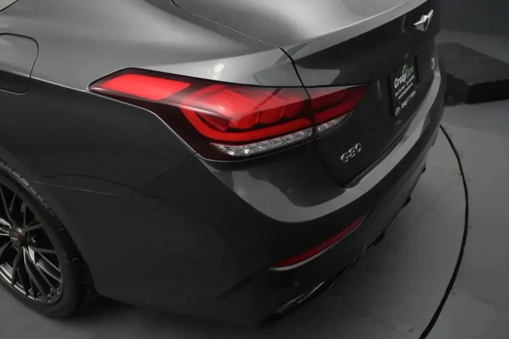 Genesis G80 photo 16