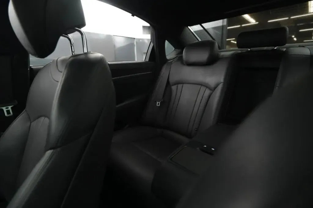 Genesis G80 photo 44