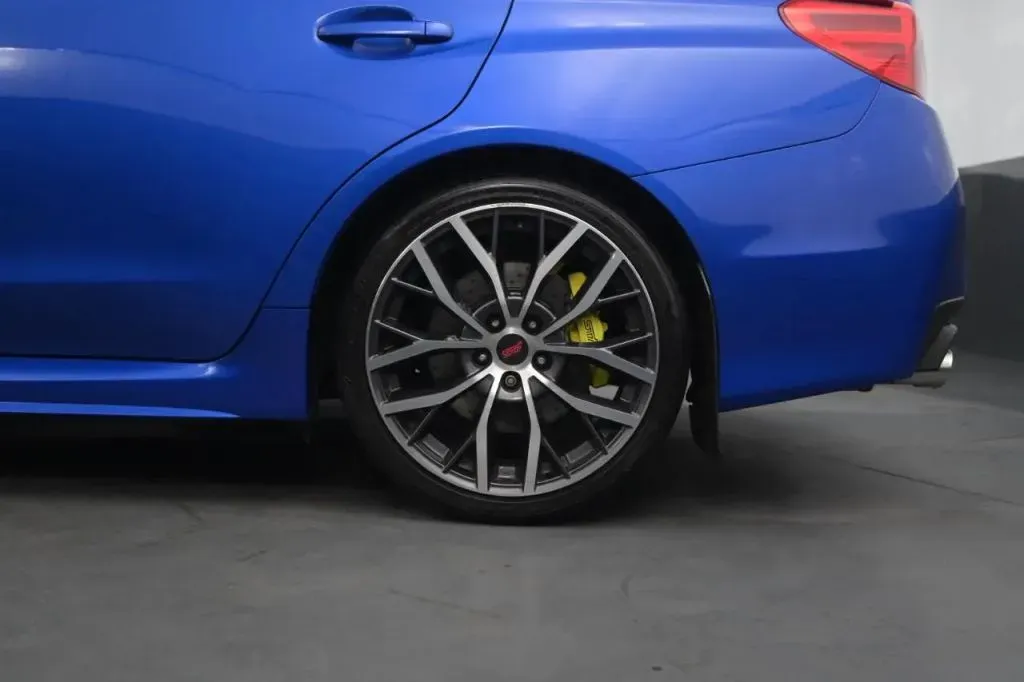Subaru WRX photo 14