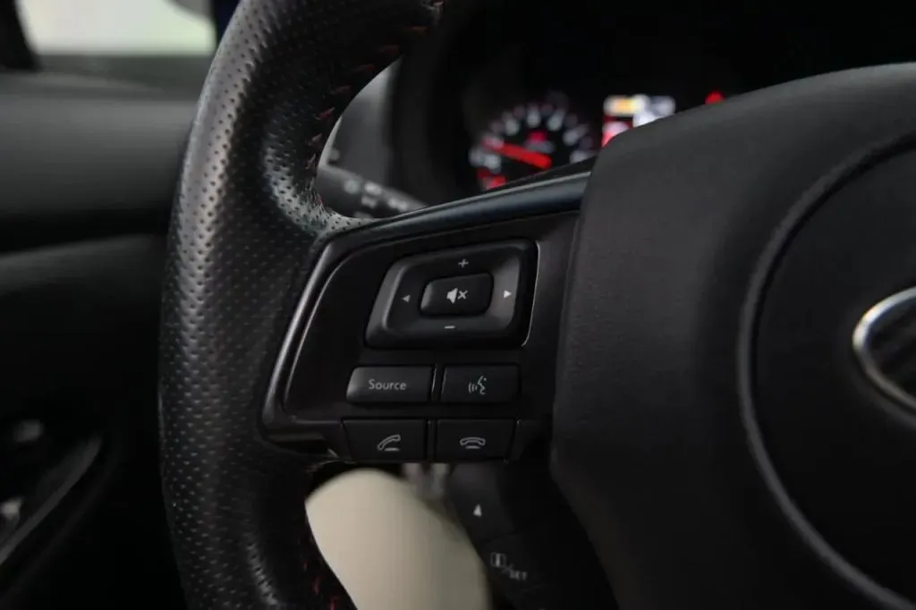 Subaru WRX photo 25