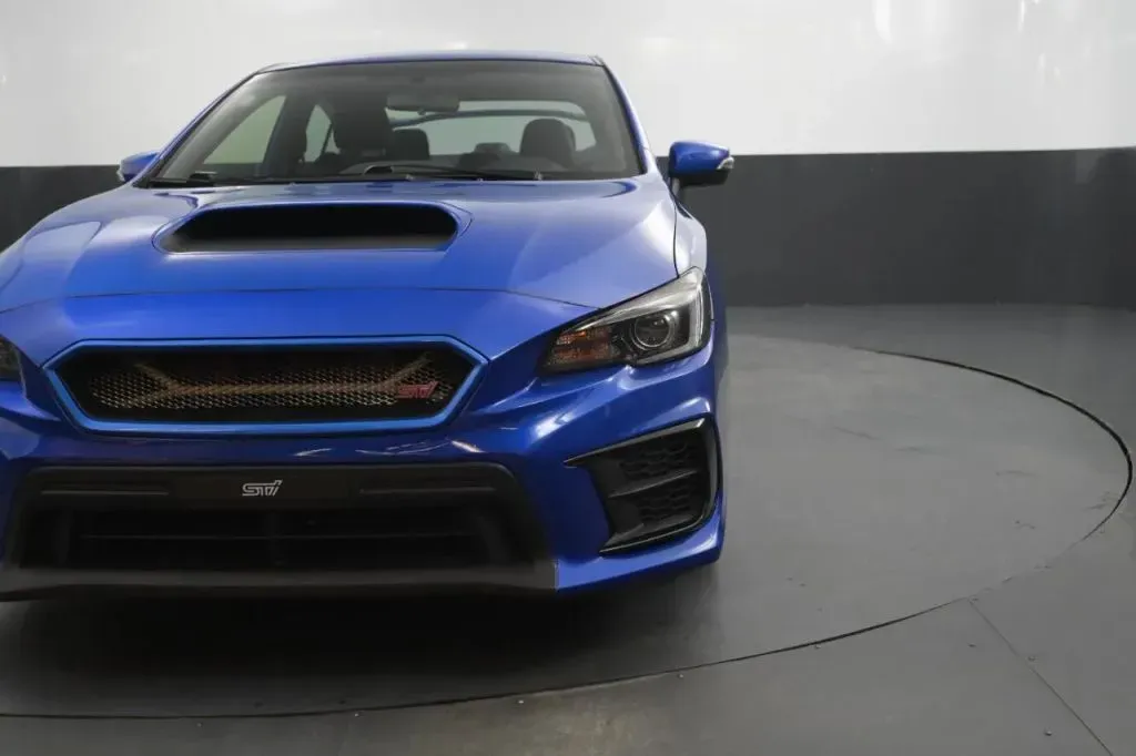 Subaru WRX photo 9