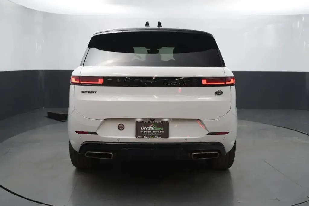 Land Rover Range Rover Sport photo 4