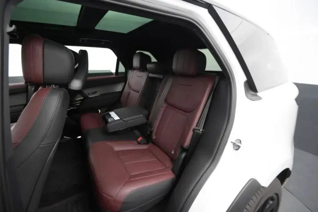 Land Rover Range Rover Sport photo 42