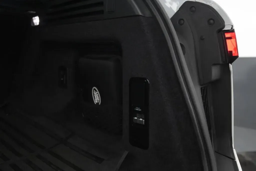 Land Rover Range Rover Sport photo 44