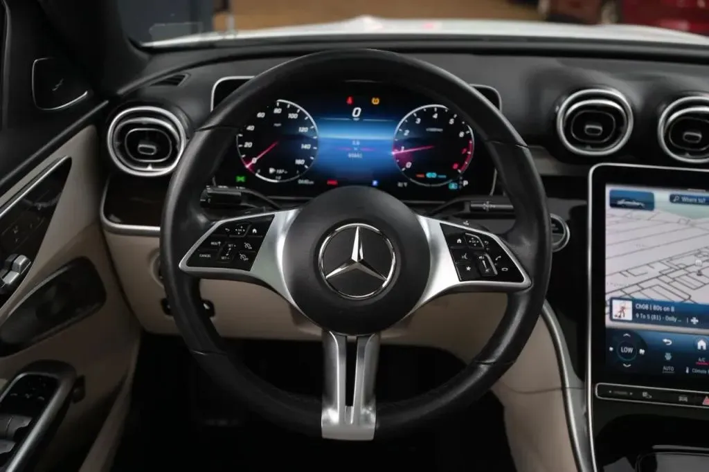 Mercedes-Benz C-Class photo 37