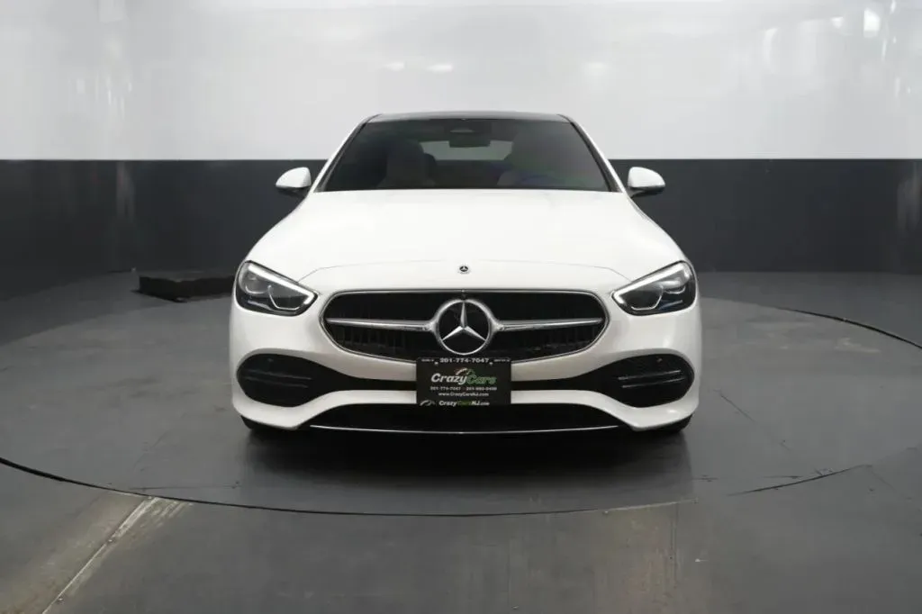 Mercedes-Benz C-Class photo 8