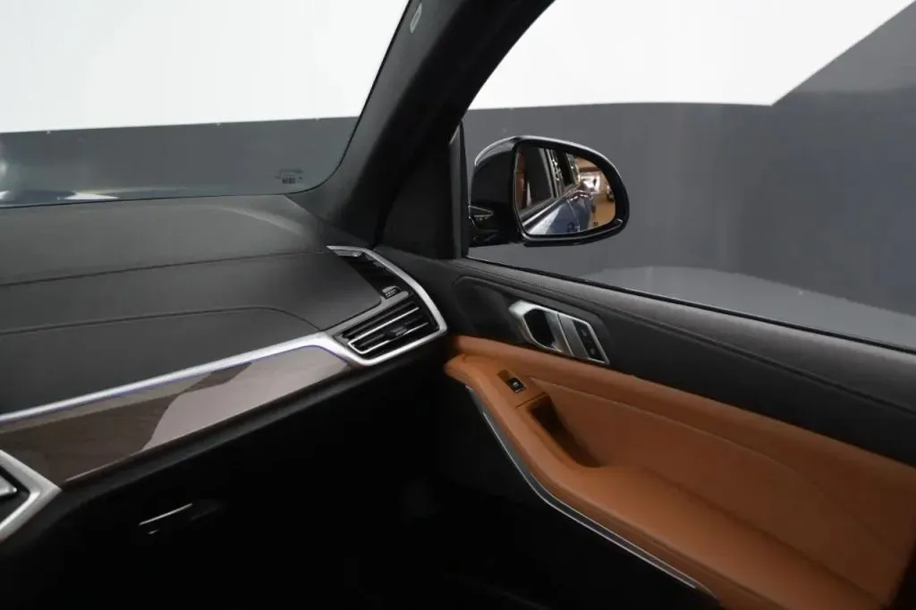 BMW X5 photo 32
