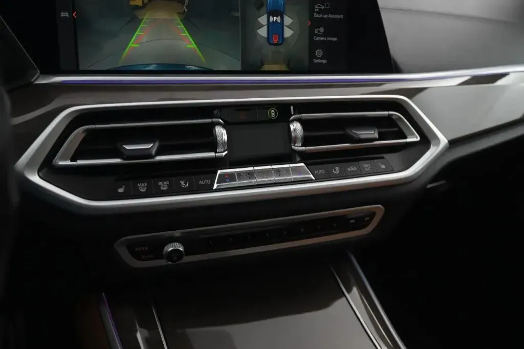 BMW X5 photo 23
