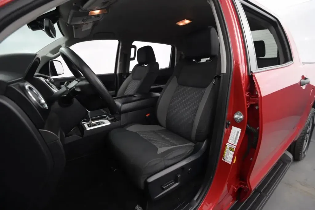Toyota Tundra photo 43