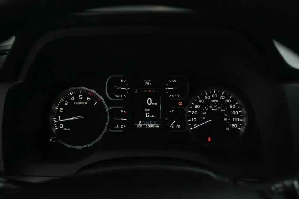 Toyota Tundra photo 21