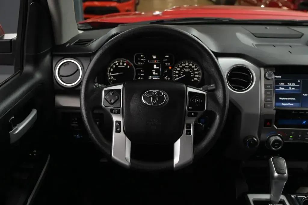 Toyota Tundra photo 38