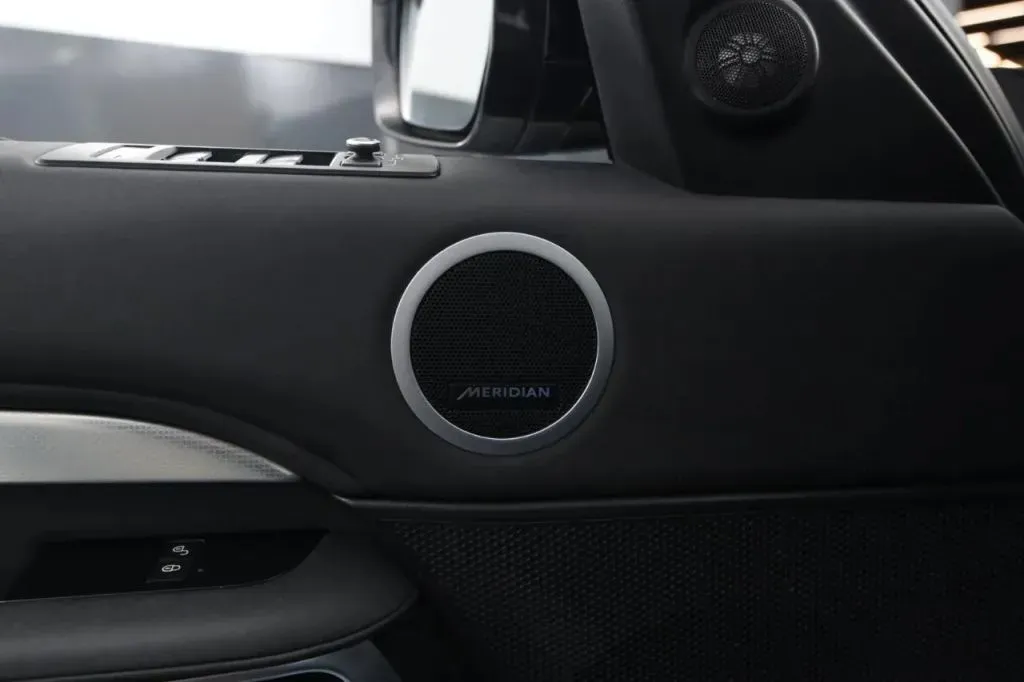 Land Rover Discovery photo 27