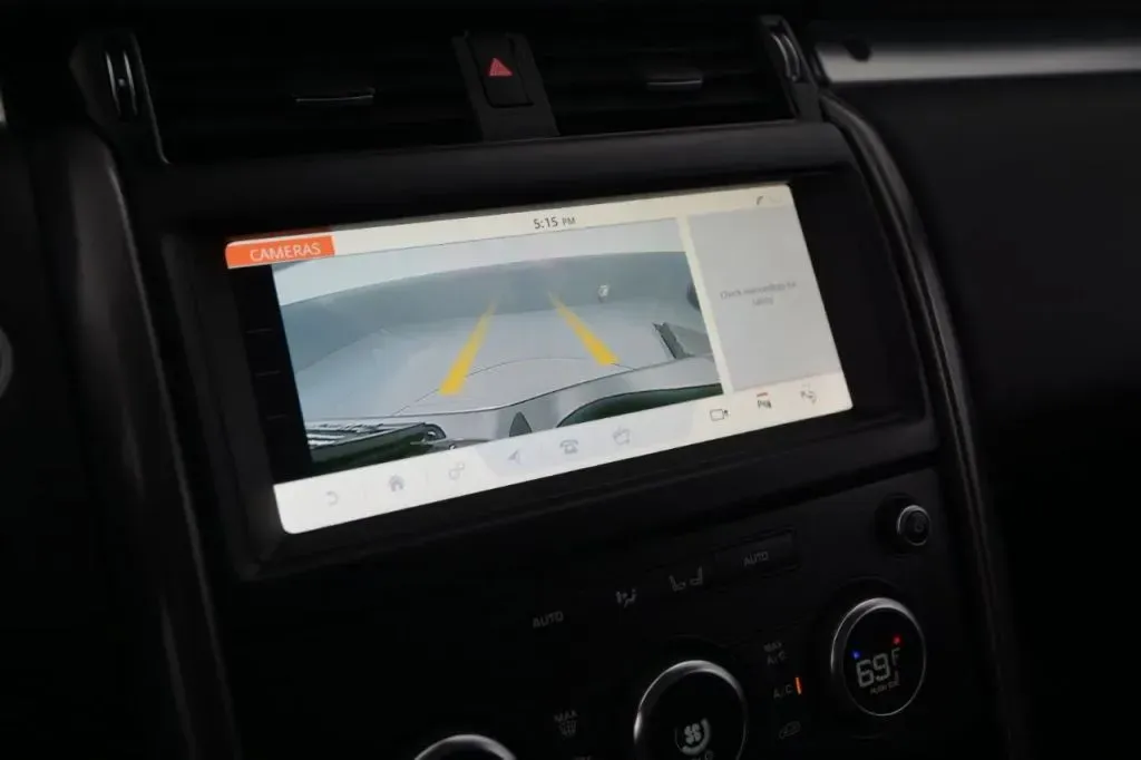 Land Rover Discovery photo 22