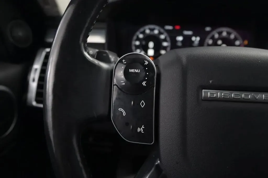Land Rover Discovery photo 26
