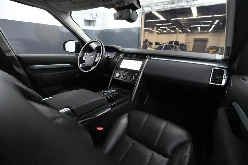 Land Rover Discovery photo 47