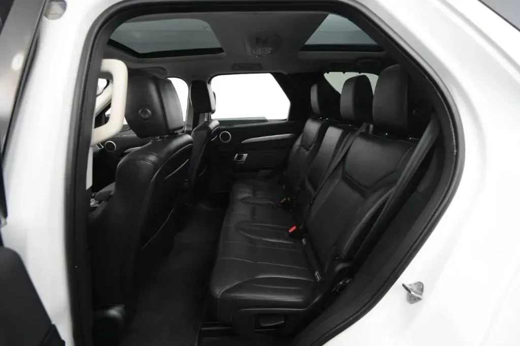 Land Rover Discovery photo 43