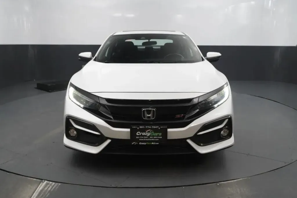 Honda Civic photo 8
