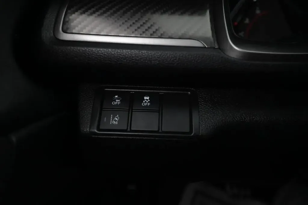 Honda Civic photo 24