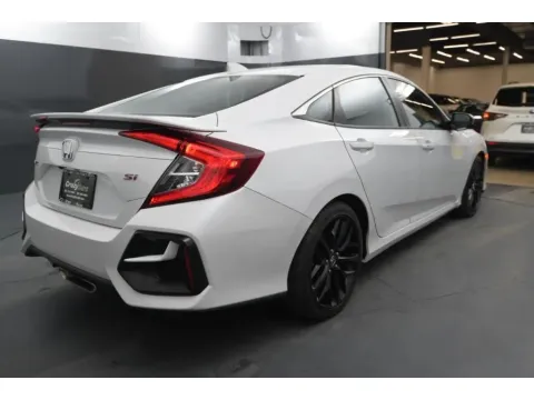 More photos of 2020 Honda Civic Si Sedan 4D at Crazy Cars Hillside, NJ